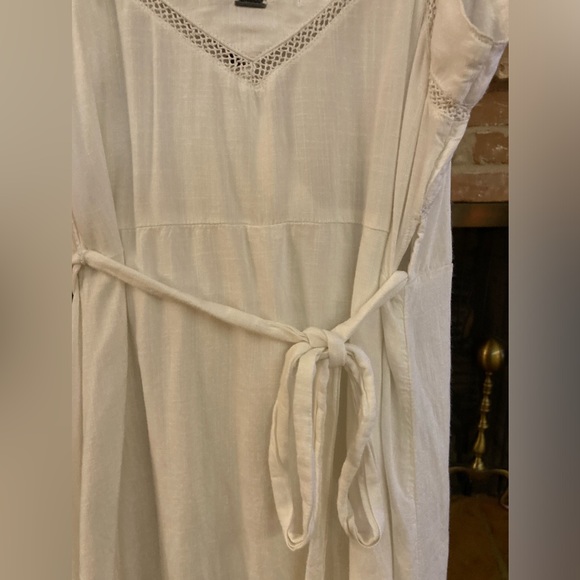 O’Neill White Wrap Around Sun Dress - Picture 7 of 7